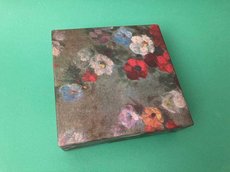 Caixa Frasco Perfume e Sabonete 75 Anos Da Confiança Anos 60 Ach Brito