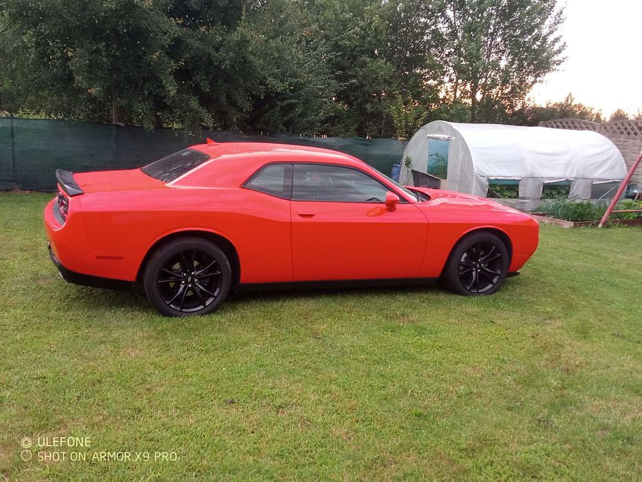 Dodge challenger 3.6