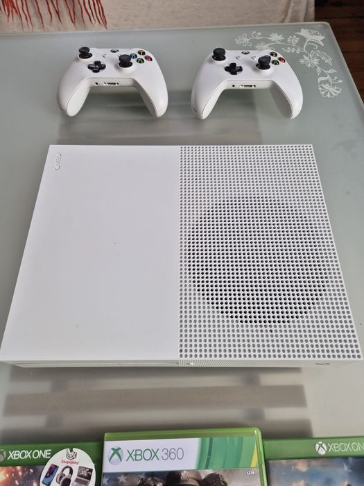 Xbox One S + gry