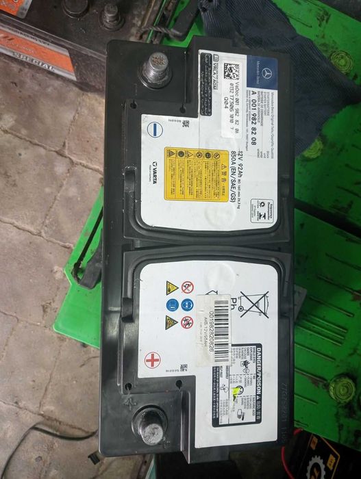 Аккумулятор 92Ah  80 Ah AGM