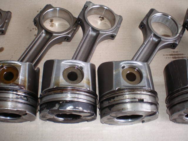 tłok tłoki korbowód 2,2 dci renault master