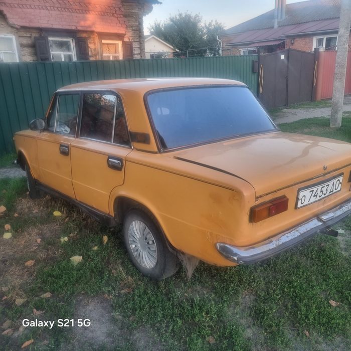 Продам ваз 21011