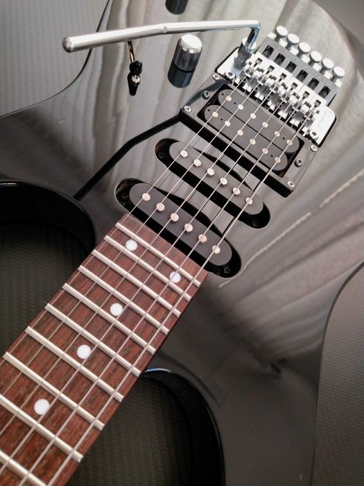 Gitara Charvel by Jackson CDS-045 - FR tremolo - 1992 JAPAN