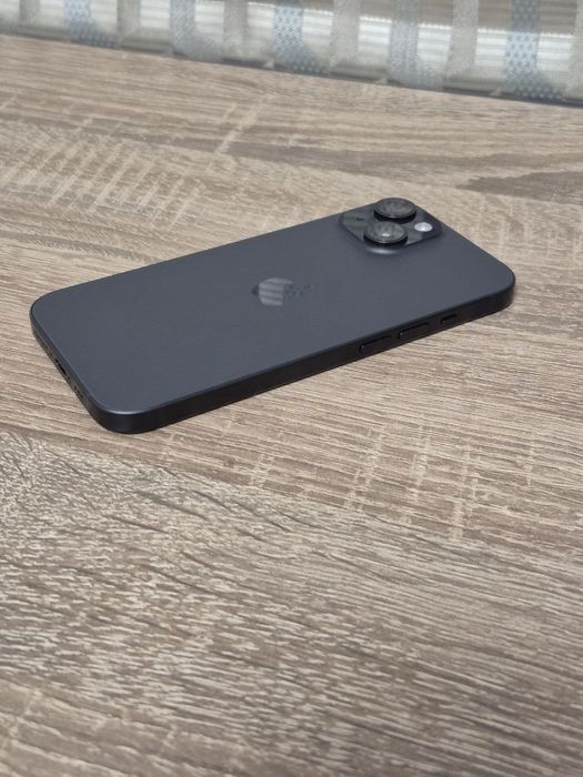 Айфон 15 базовий | iPhone 15