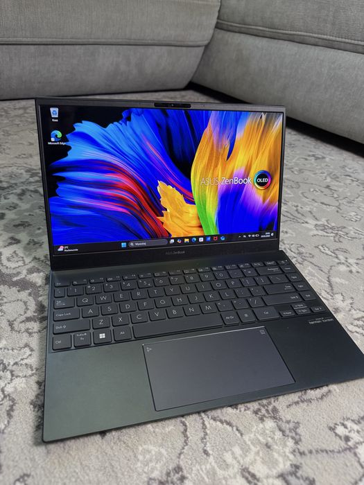 Laptop ASUS ZenBook 13 cali UX325E 16RAM, i5 ekran OLED