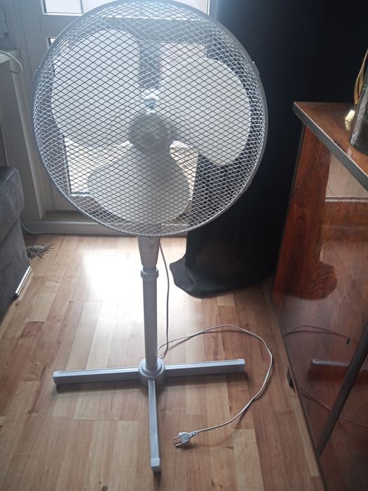 Wiatrak stojacy Hoffen... Używany sprawny