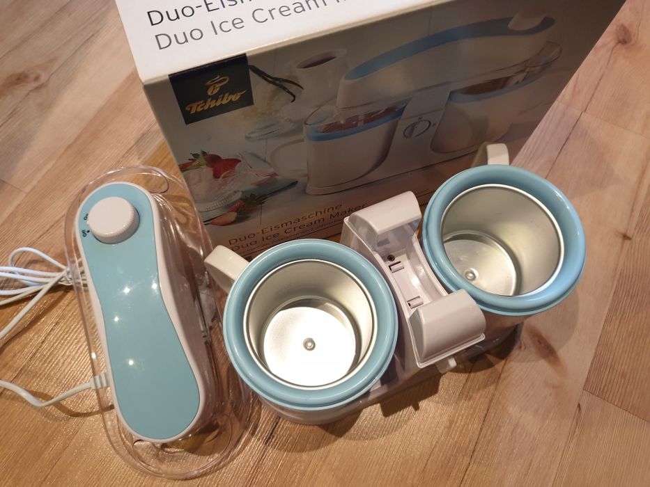 Podwójna maszynka do lodów Tchibo