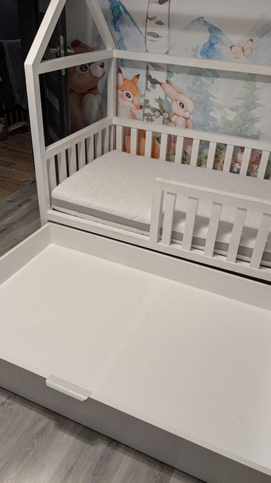 Łóżko dziecięce biały domek, lite drewno!! 90cmx160cm, materac Tencel