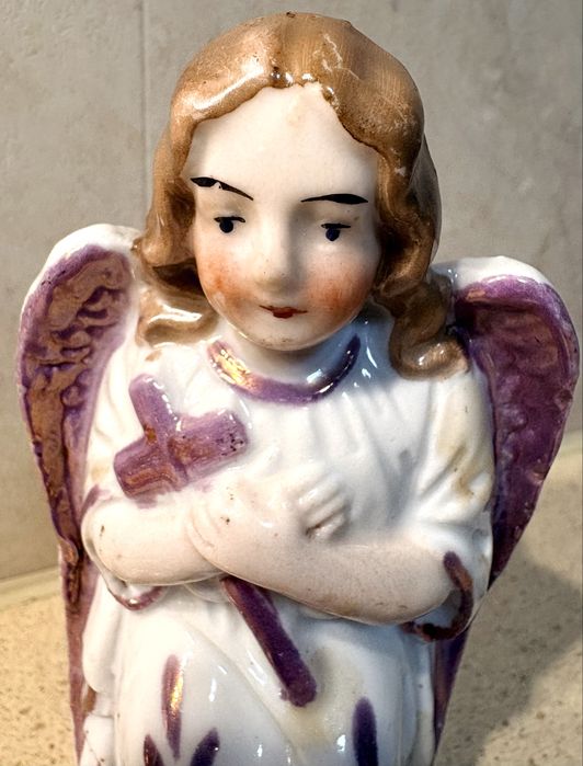 Amoroso antigo anjo com cruz em porcelana francesa do Sec. XIX