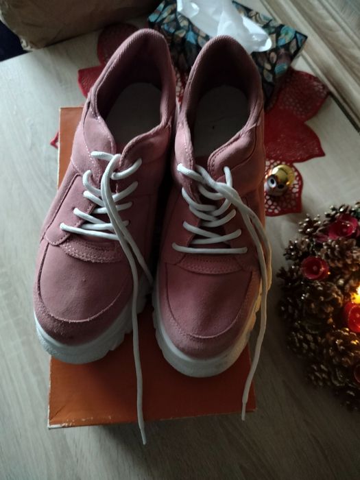 Buty  rozmiar 38