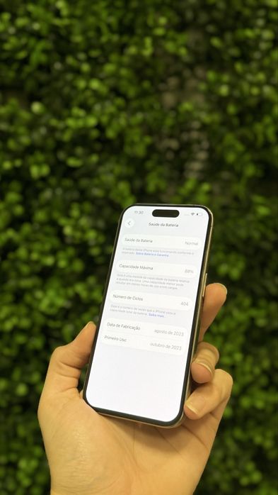 Apple iPhone 15 Pro 128Gb Cinza - Pague em 18x