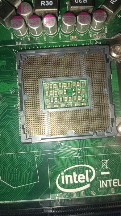 Материнська плата Intel DQ67SW 2gen (s1155) + 16gb озу
ТОП