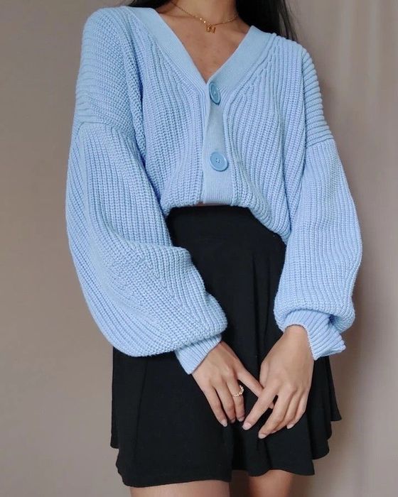 Продам кардиган небесно голубого кольору