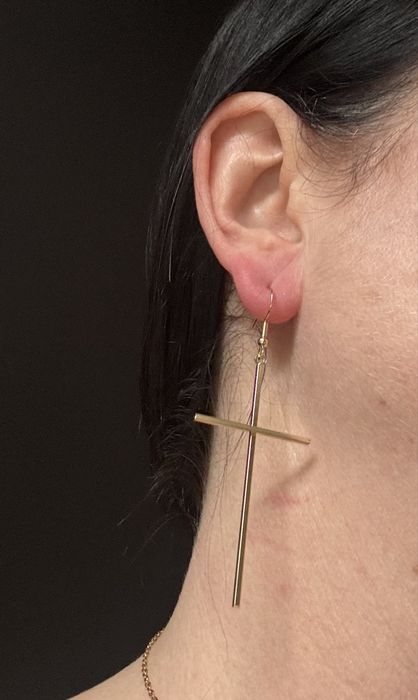 Wiszace kolczyki krzyze