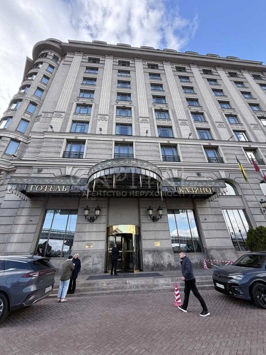 Продаж/Працюючий салон/120 м2/ЖК Новопечерські Липки/Печерський район