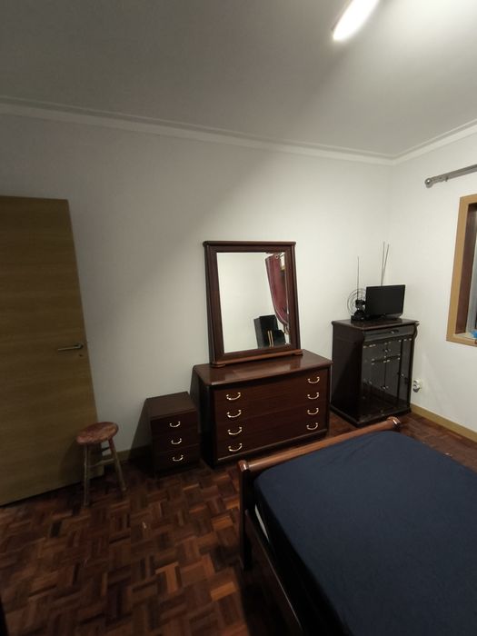 Mobília de quarto completa