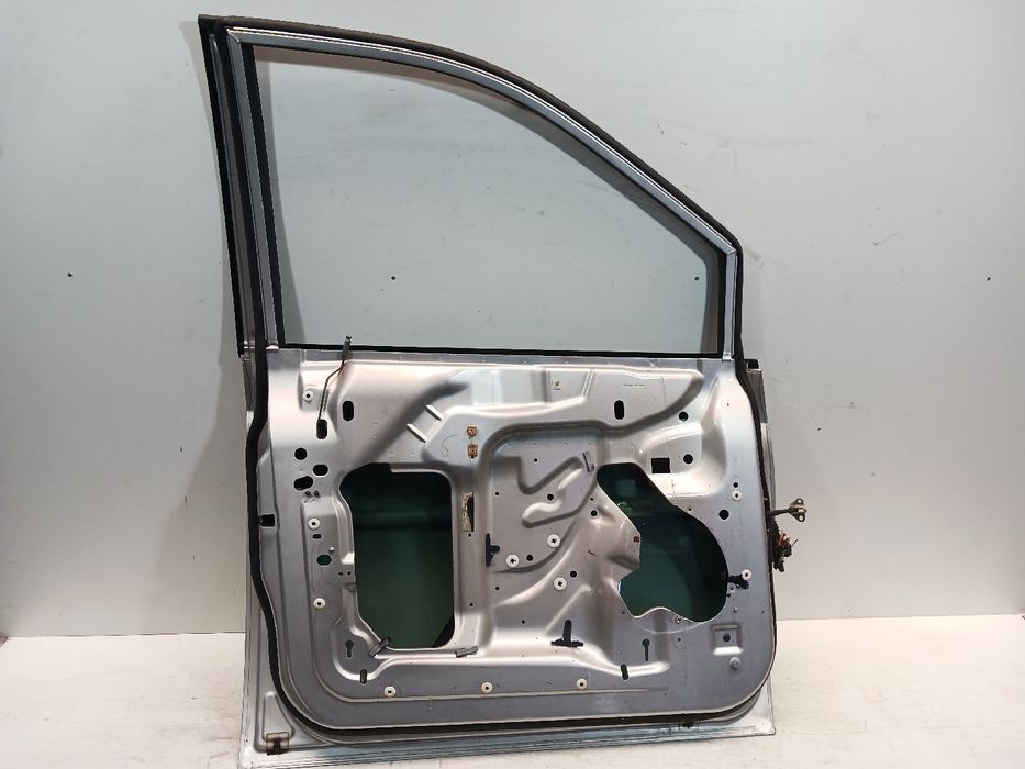 Porta frente esquerda CHRYSLER Voyager IV (RG, RS)