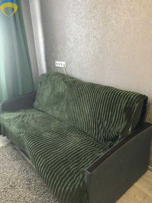 Продам квартиру-студію з ремонтом в новому будинку на Слобідці