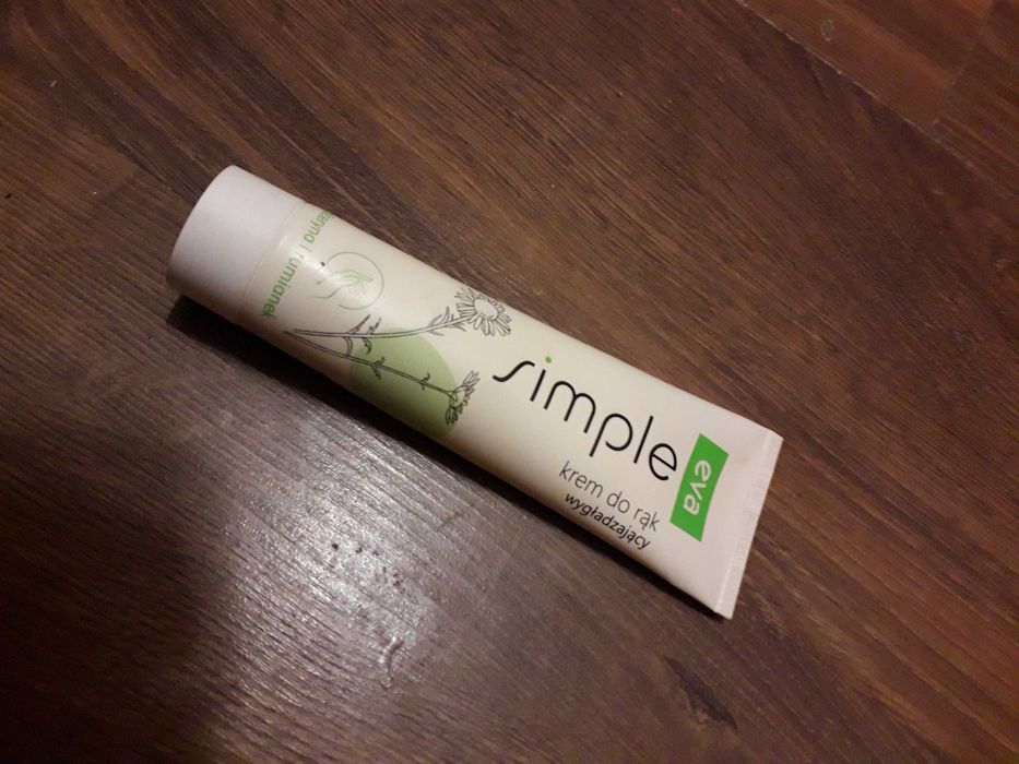 simple krem nawilżający zielony