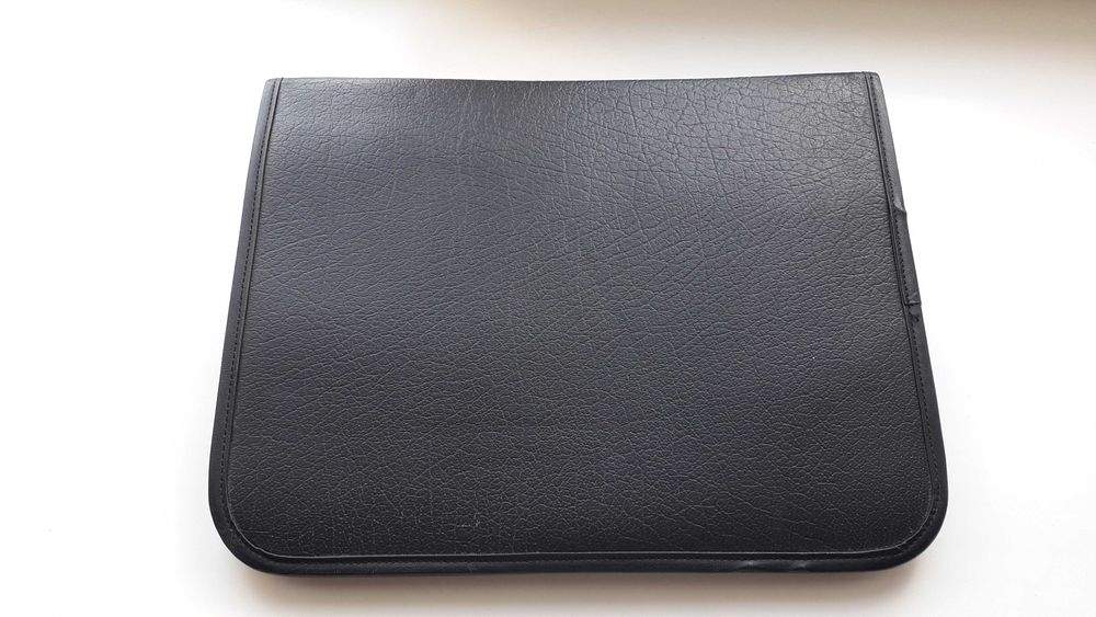 Папка, сумка для ручек, инструментов, отверток и т.п.