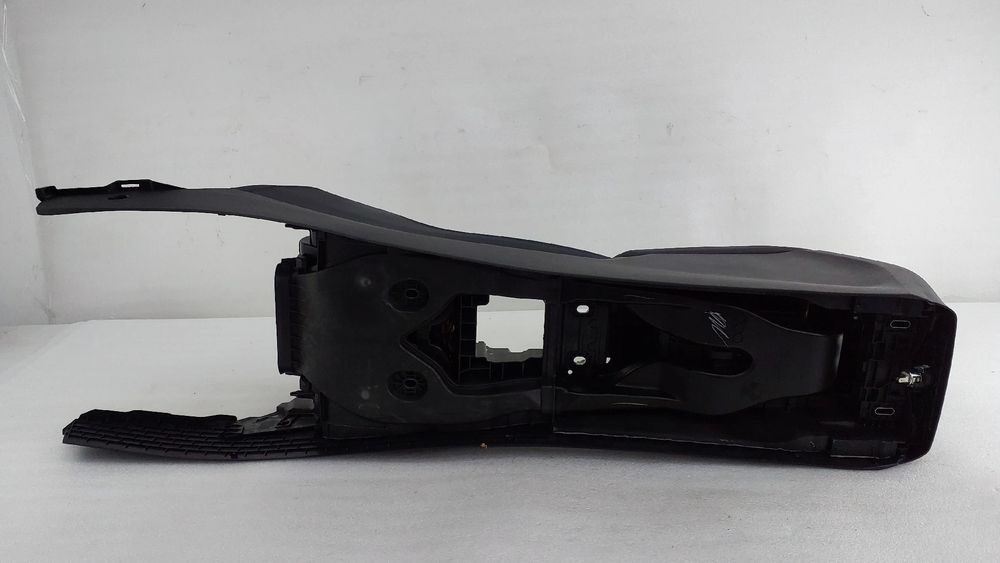 Consola central BMW X4 (G02, F98)
