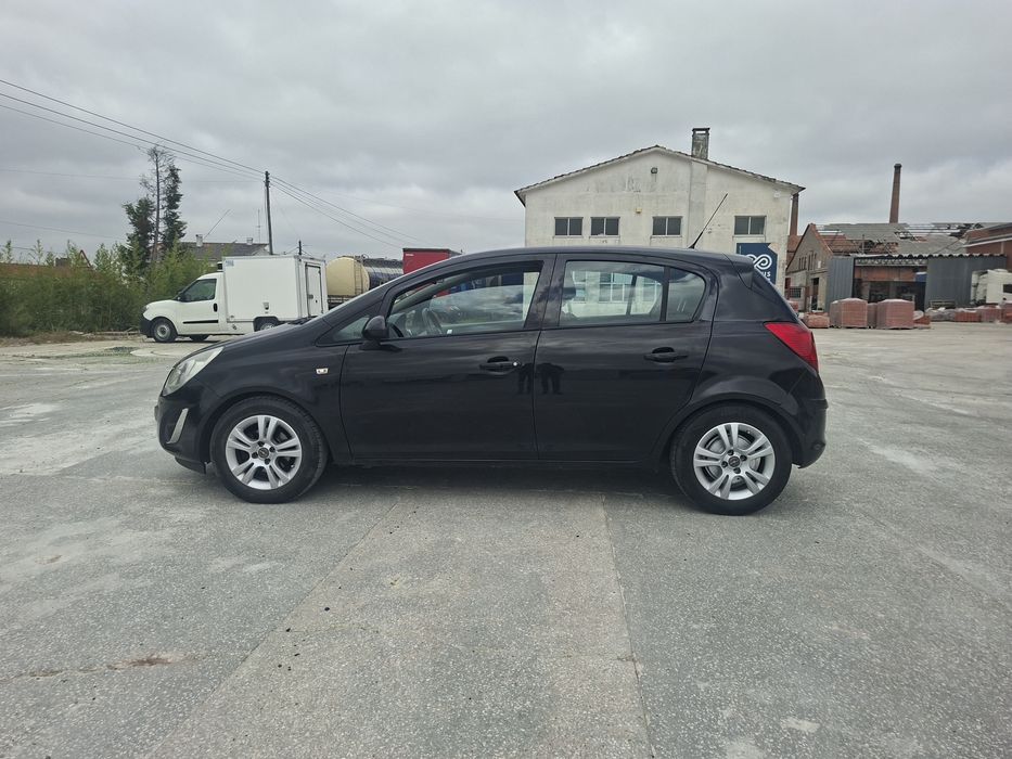 Opel Corsa D 1.3 cdti bom estado