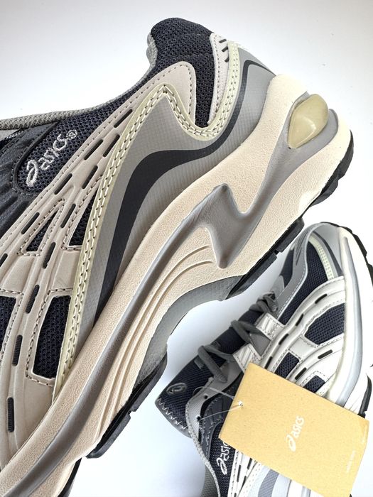 Кроссовки ASICs новые - 44 размер в наличии