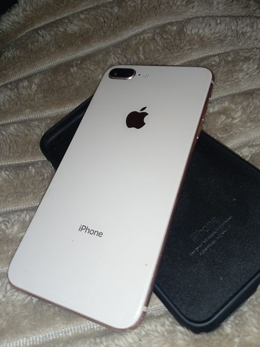 Айфон 8+ ( новий +чохол +захисне скло комплект)