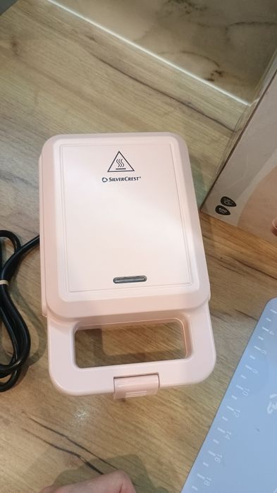 Електро вафельниця Silver crest