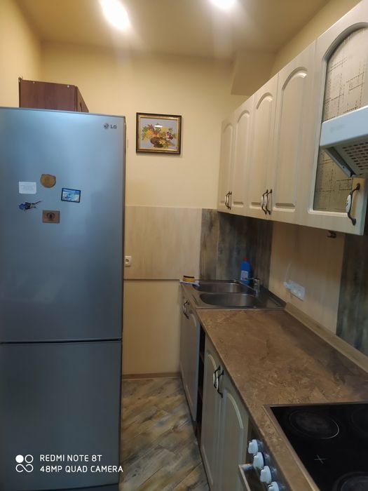 Посуточно квартира Днепр,левый берег -аренда.