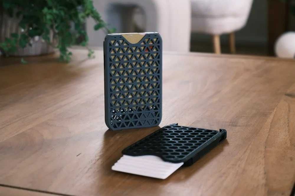 Органайзер для карток з розкладним механізмом