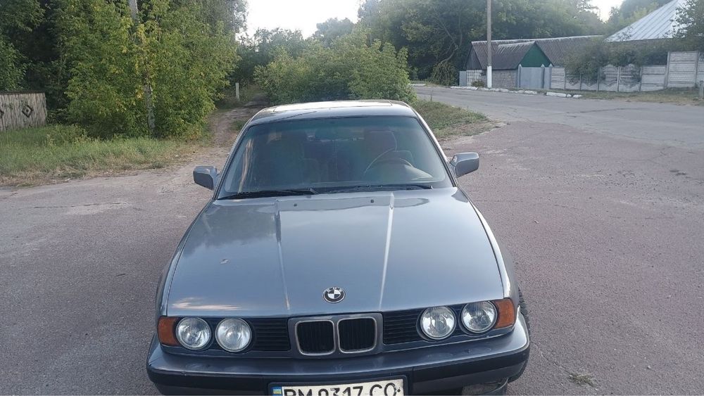 BMW 5 Series (E34)