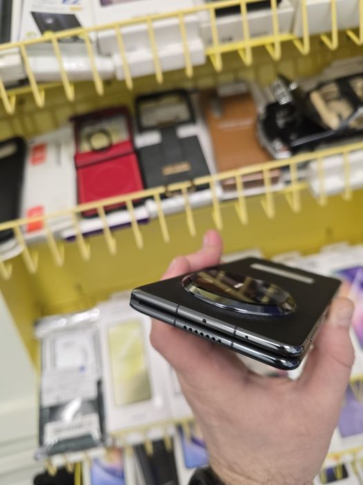 Huawei Mate X6  12/512gb