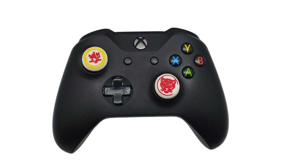 Kontroler pad bezprzewodowy - Microsoft Xbox One - model 1708