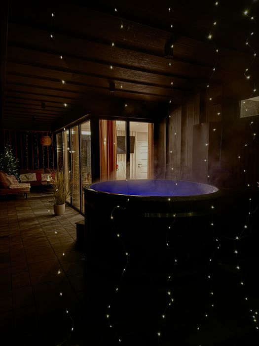 Leśny Azyl Domki z  jacuzzi i ogrzewnym zimowym tarasem, Zwierzyniec