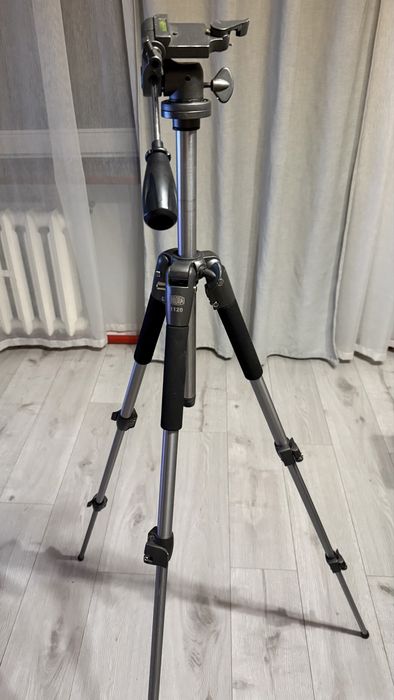 Statyw fotogrgraficzny