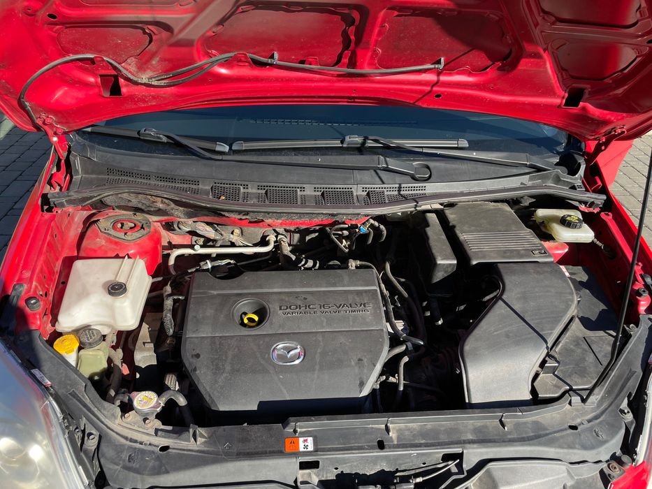 продаж  Mazda 5 2008 року