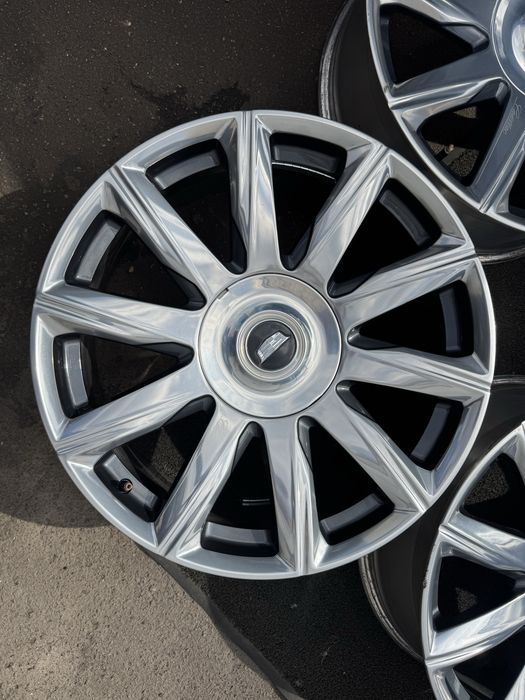 Диски Cadillac Escalade r22