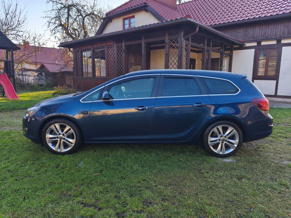Opel Astra Sport Tourer