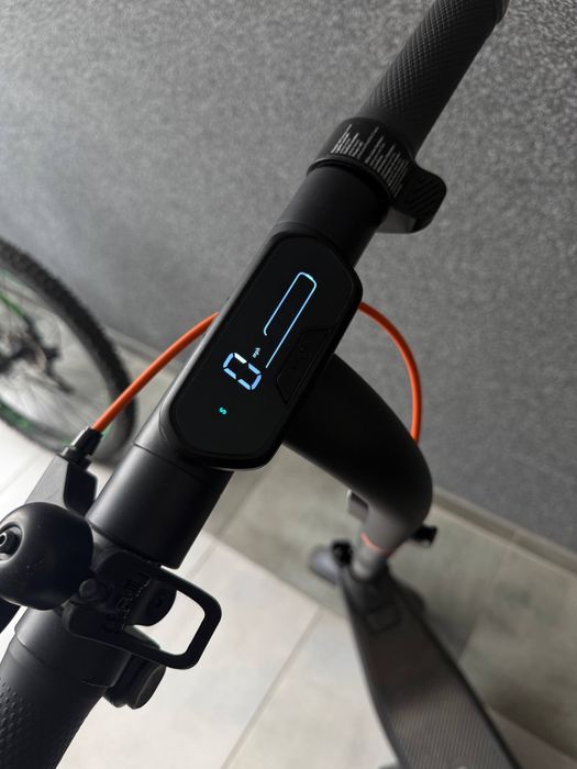 Електросамокат Ninebot  E2 Pro