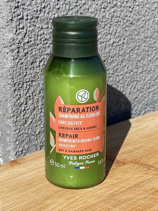 Yves rocher szampon odbudowujący z olejkiem jajoba bio