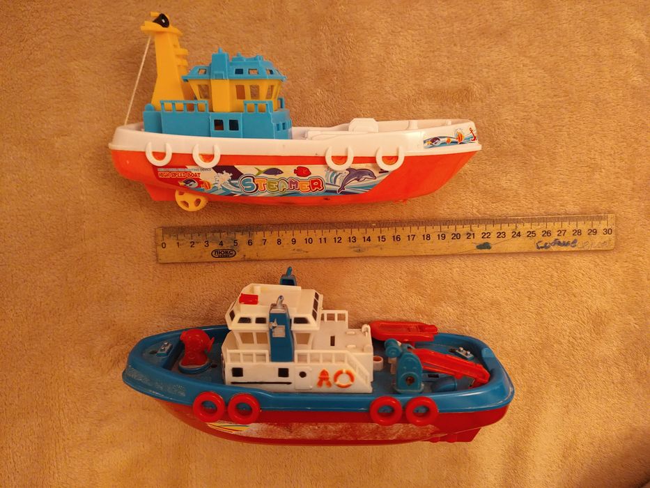Катера лодки для песочницы, робот в подарок