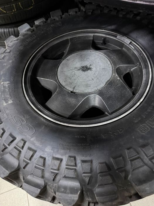 Продам комплект МТ резины R33 на дисках