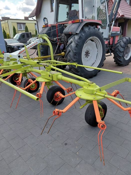 Przetrząsacz Przetrząsarka Claas Volto 640 SL