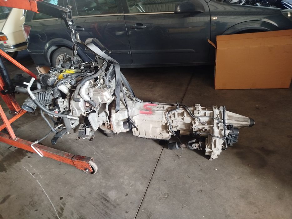 Motor Nissan Navara D40 , 2.5 referência YD25 DDTI  190cv