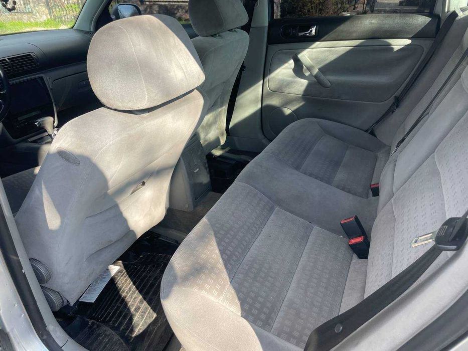 Автомобіль Volkswagen Passat, 2003 р.в.