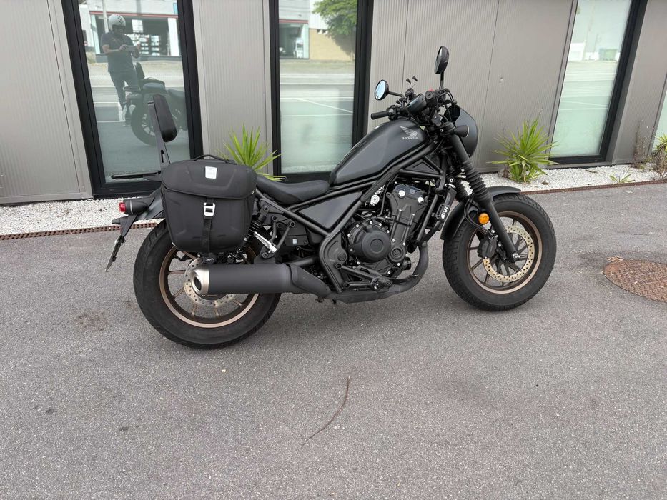 Honda CMX 500 REBEL ( conta com 2000€ em extras ) Special edition