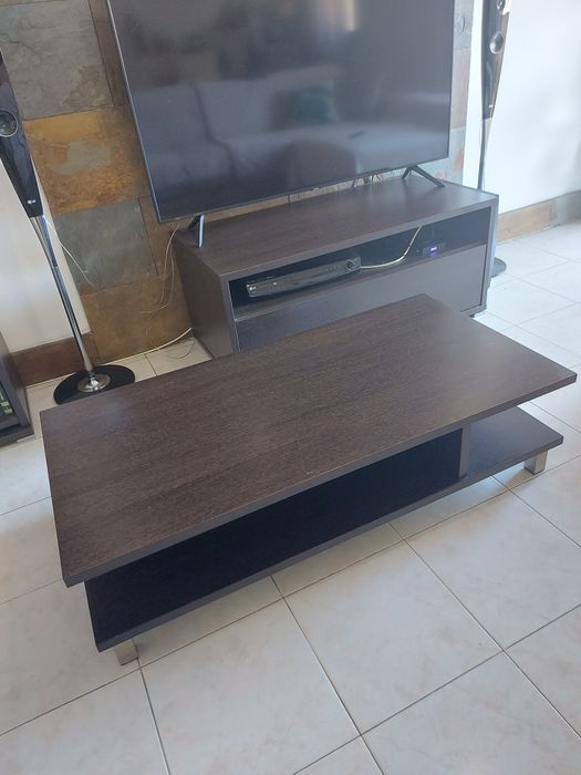 Mesinha de sala de estar e movel de tv