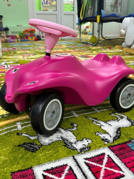 Машинка-каталка BIG Bobby Ca