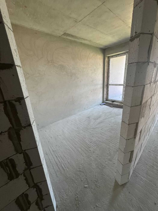 Продаж 2 кімнатна 55 мкв Львів Винники 7 секція 3 поверх